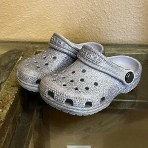 CROCS Kids Glittery Silver Clogs